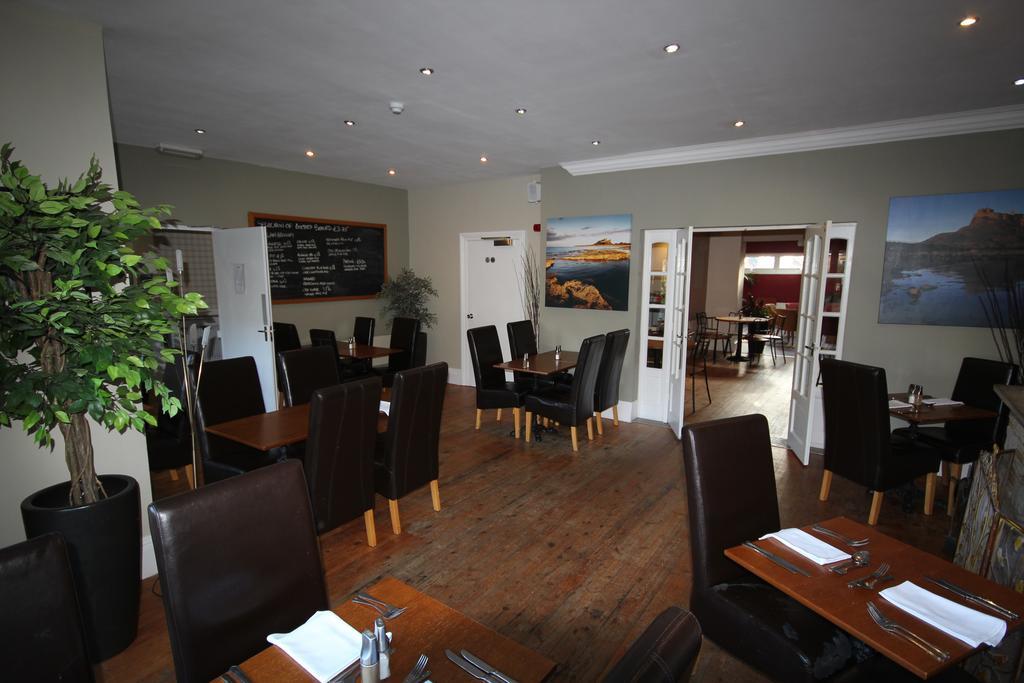 The Sunningdale Hotell Bamburgh Eksteriør bilde